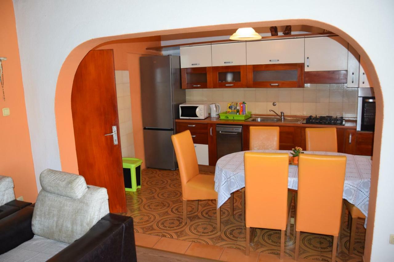 Apartman Linda 1 Baška Voda Exterior foto